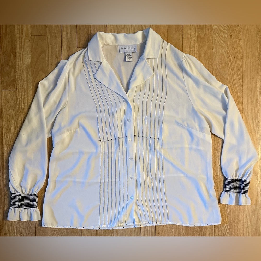 Vintage Maggie McNaughton White Long Sleeve Pleated Black Accent Blouse, 18W